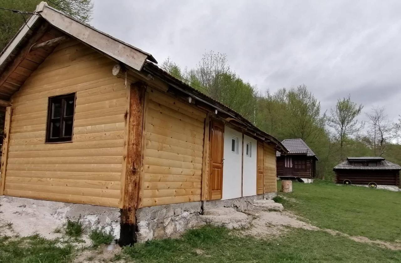 Etno Kuce Miljevic Hotel Sipovo Exterior foto